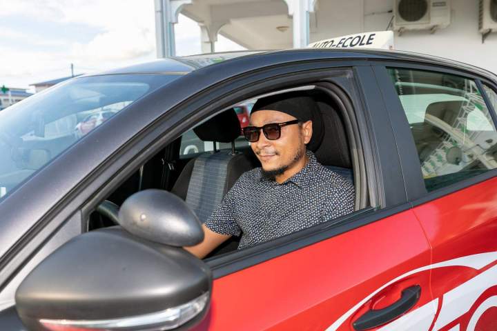 Véhicule auto-école Bolbec Guadeloupe