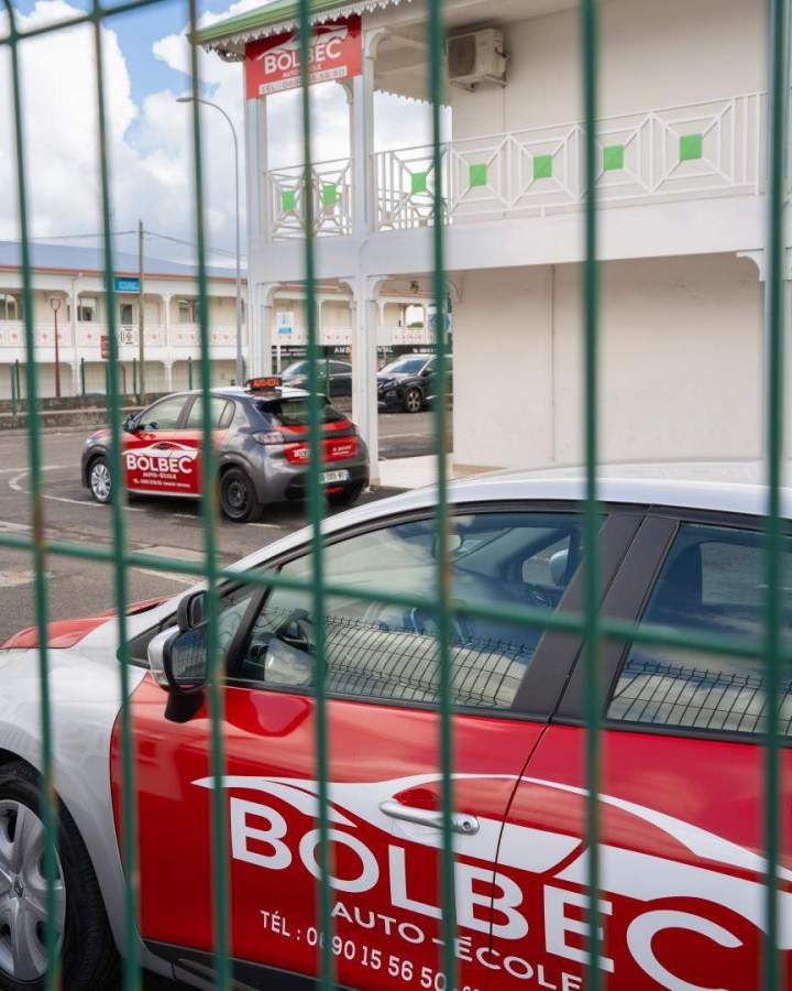 Véhicules auto-école Bolbec Guadeloupe